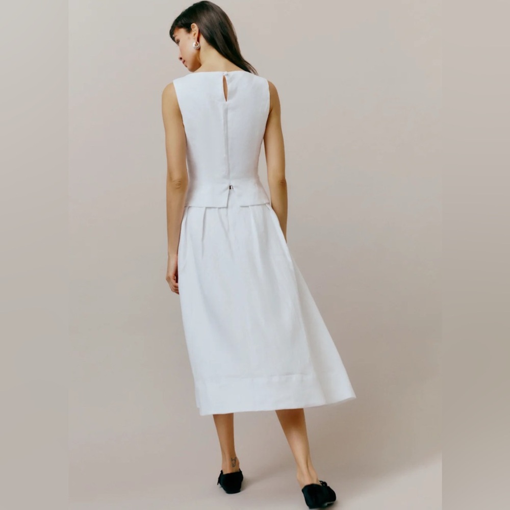 NEW Reformation Moya Linen Two Pieces - White Size 4 - Picture 3 of 13